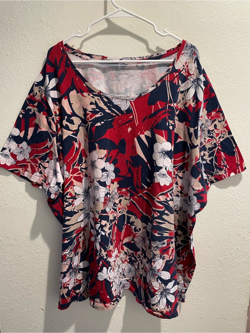 🥀Catherines Tropical Floral Short Sleeve Top Red Navy 4X 🌴